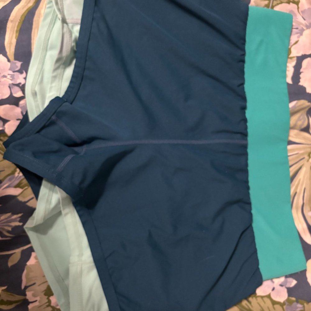 Fabletics Shorts - Picture 3 of 4